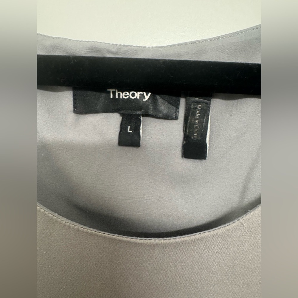 Theory Silk Shell Top - Picture 2 of 5